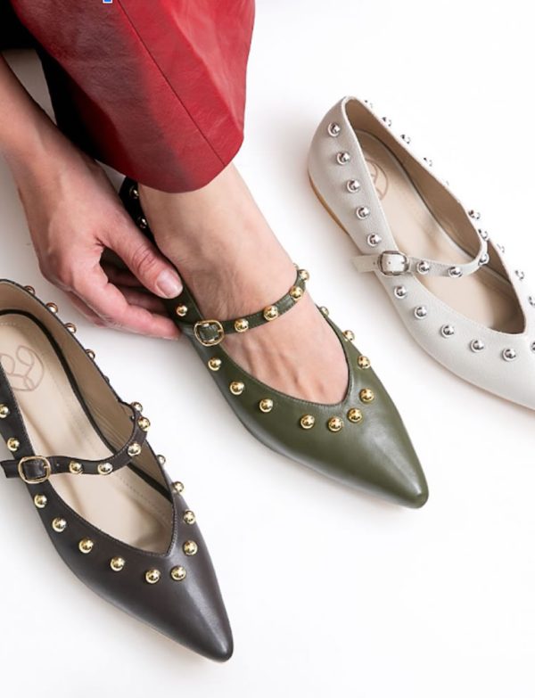Flats picudos con taches